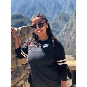 Meet your Posher, Caroline